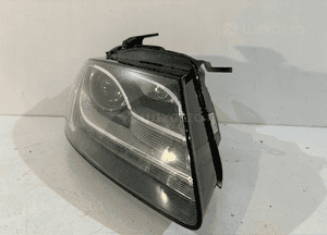 AUDI A5 8T Lampa przednia Xenon R - 14811 2