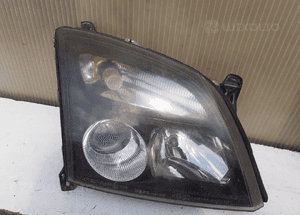 Lampa przednia przod prawa vectra c gts 1