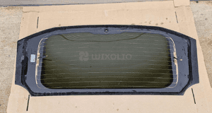 Opel corsa f szyba tylna klapy tył 2