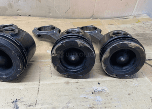 Tłok z korbowodem korbowód Hyundai IX35 1.7 CRDI 4