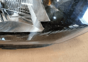 Lampa prawa reflektor prawy skoda fabia iii 6V 14- 2