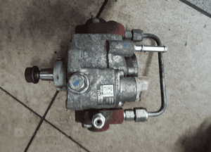 pompa wtryskowa zafira b 1.7 cdti 55586501 1