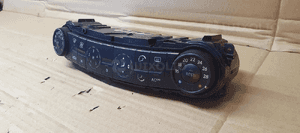 Panel nawiewu klimatyzacji klimatronic Mercedes E-Klasa W211 2118300090 3