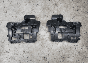 ŚLIZGI Zderzaka tył tylny lewy prawy 2szt Renault Megane 4 IV lift Kombi 1