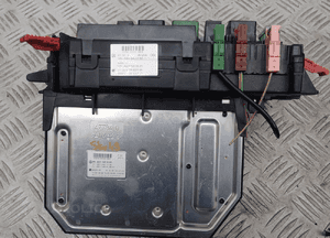 Moduł sam skrzynka bezpieczników mercedes W221 A2215402862 3