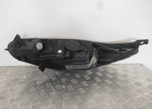 Lampa przednia przód prawa ford fiesta MK7 lift czarna 2012- 7