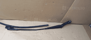 Ramie wycieraczki prawy przód VW Golf V Plus 5M0955410A 5