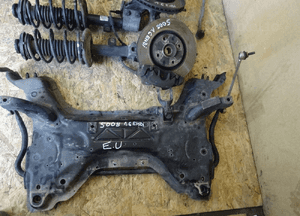 MCPHERSON ZWROTNICA AMORTYZATOR 5008 1.6 EHDI 3