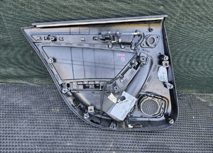 Boczek Boczki Drzwi Czarne Soul Komplet EUROPA Przod Tyl Bang & Olufsen Pakiet Swiatlo Audi A4 B8 40