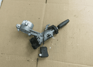Stacyjka kluczuk opel insignia a lift 22891499 2