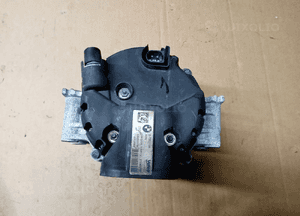 Alternator prądnica BMW M5 G30 F90 4.4 7852129 3