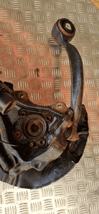 BMW X1 E84 ZWROTNICA AMORTYZATOR PRAWY PRZÓD PRZEDNI 6788700 6851336 13