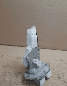 B6765 Zamek klapy Suzuki Swift MK6 5