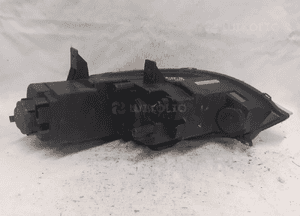 Przod przednia lampa prawa mg MG6 5