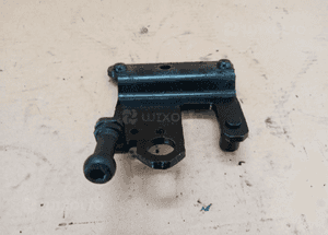 Uchwyt mocowanie silnika VW Touareg 2.5 TDI 070103390D 4