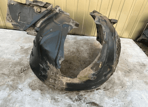 Nadkole prawe przednie mercedes-benz c klasa W205 A2056912800 2