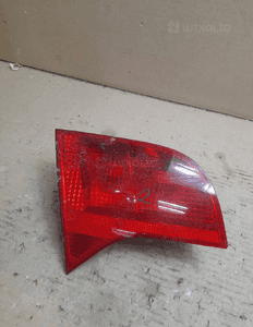 Lampa tylna lewa audi A4 B7 kombi nr 8E9945093 1