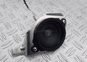 Głośnik mazda CX-7 CX7 EG246696X prawy bose 1