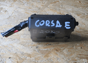 SKRZYNKA BEZPIECZNIKÓW OPEL MERIVA A I 1 24437030 2