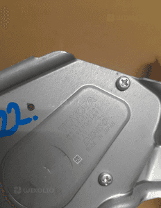 SILNICZEK WYCIERACZKI TYŁ TOYOTA AVENSIS T27 nr 85130-05060 3