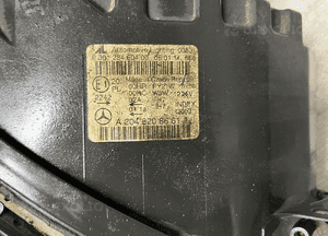 Lampa przod PRAWY Mercedes w204 A2048208661 UK 10