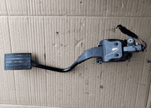Peugeot 508 Citroen C5 III X7 pedal potencjometr gazu 9686212980 1