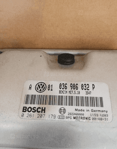 Komputer sterownik silnika VW Golf IV 4 036906032P 2