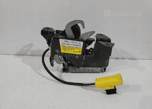 BMW 2 F46 / X1 F48 Zamek maski aktywny R - 13698 1