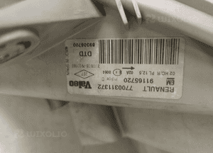 Lampa prawy przód prawa przednia opel vivaro a trafic ii 4