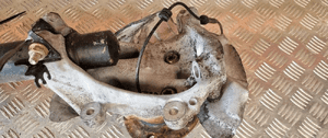 BMW F20 F21 ZWROTNICA AMORTYZATOR LEWA LEWY PRZÓD PRZEDNIA 6792285 8791541 14