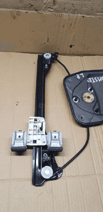 Mechanizm podnośnik szyby lewy przód Skoda Roomster 5J7837401A 2
