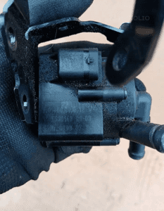 Dodatkowa pompka obiegu wody Peugeot 308 T7 1.6 THP V753914080 V756372180 8