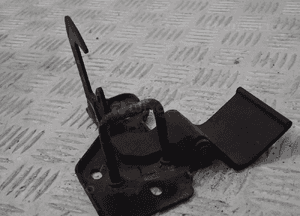 Rygiel zamek maski seat leon ii 1P0823480 2