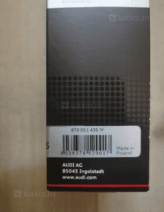 Audi OE 8T0051435M 4