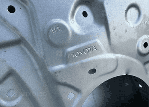 Drzwi tyl tylne lewe toyota corolla E21 xii hb 18- 6