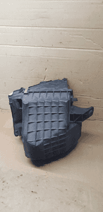 Obudowa filtra powietrza Audi A4 B5 058133835AJ 4