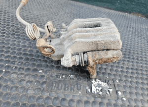 Zacisk Zaciski Jażmo Tyl Tylne Hamulcowy Hamulcowe AUDI A4 B6 B7 245 255mm 23