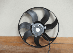 Wentylator chłodnicy 1.2 tsi vw volkswagen skoda seat vag 6R0959455C 7