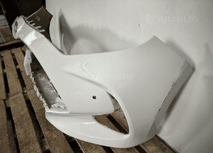 Zderzak przód przedni toyota yaris iv 4 2020- cały 3