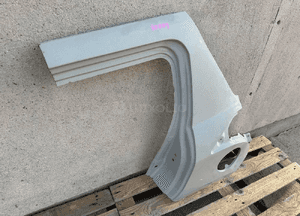 Blotnik tyl tylny lewy suzuki swift MK7 5D hb 10- 3