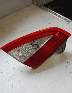 Ford mondeo MK4 kombi 07-10 lampa lewa  tył w klapę 1