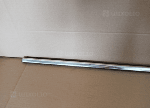 Listwa zgarniajaca chrom Drzwi lewy przod Renault Laguna III 3 3