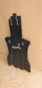 Osłona podwozia płyta skrzyni VW Touareg 7L0825231AH 3
