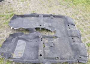 toyota corolla verso 04-08 dywan wykładzina 1