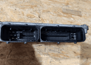 Sterownik silnika komputer vw polo 9N iv 1.2 12V 03E906033R 2