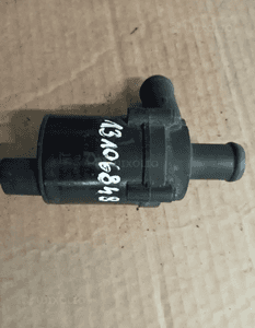 pompka obiegu wody vectra c 3.0 cdti 13106848