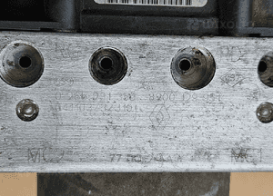 Renault Clio III 3 Modus  pompa sterownik ABS  8200129951 6