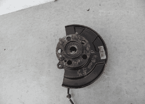 ZWROTNICA PIASTA LEWA PRZÓD SSANGYONG KYRON 4X4 1