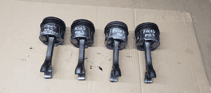 Tłok silnika Ford Focus MK3 1.6 TDCI D4162T 1