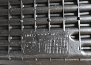 Dywaniki gumowe Audi A8 4H2061501A przód RL 5